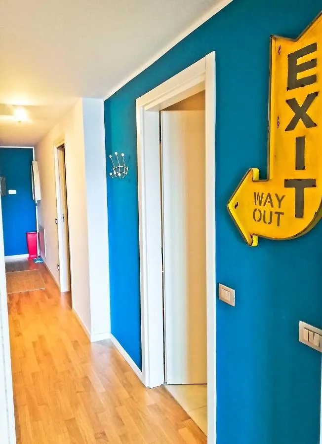 Modern & Bright Flat - 2 Min From The Sea Apartment Savona